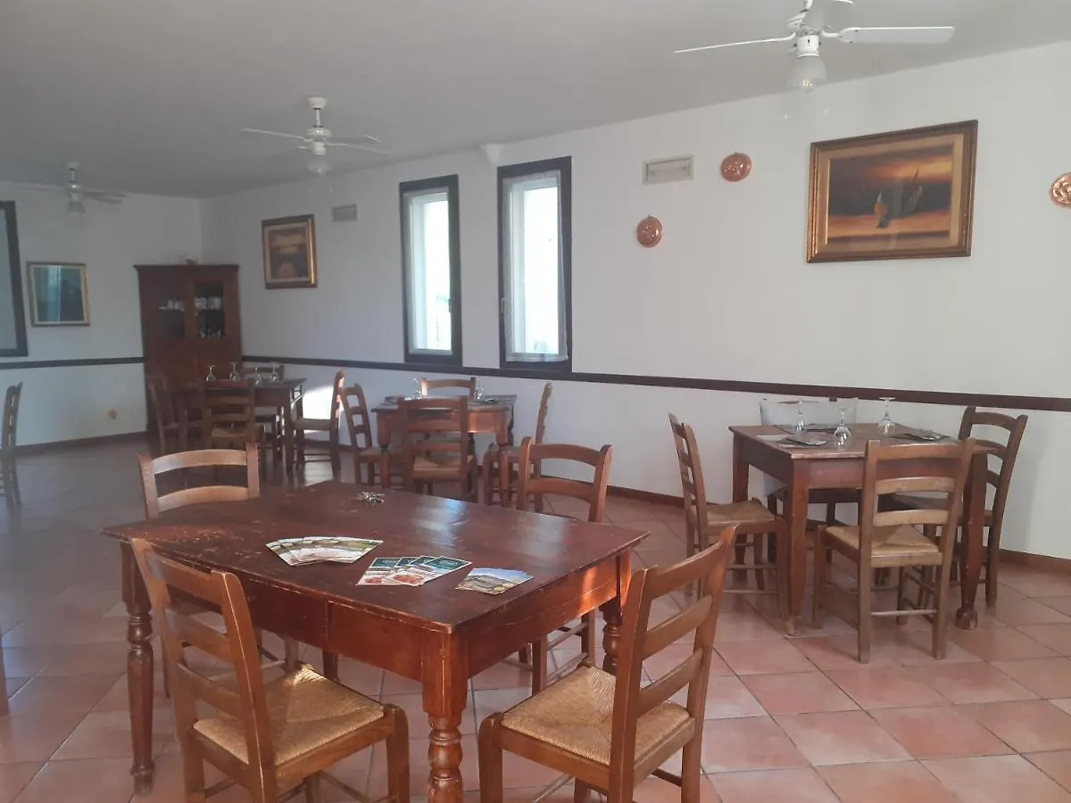 Мини-отель Отель Locanda Delle Grotte Di Onferno Джеммано